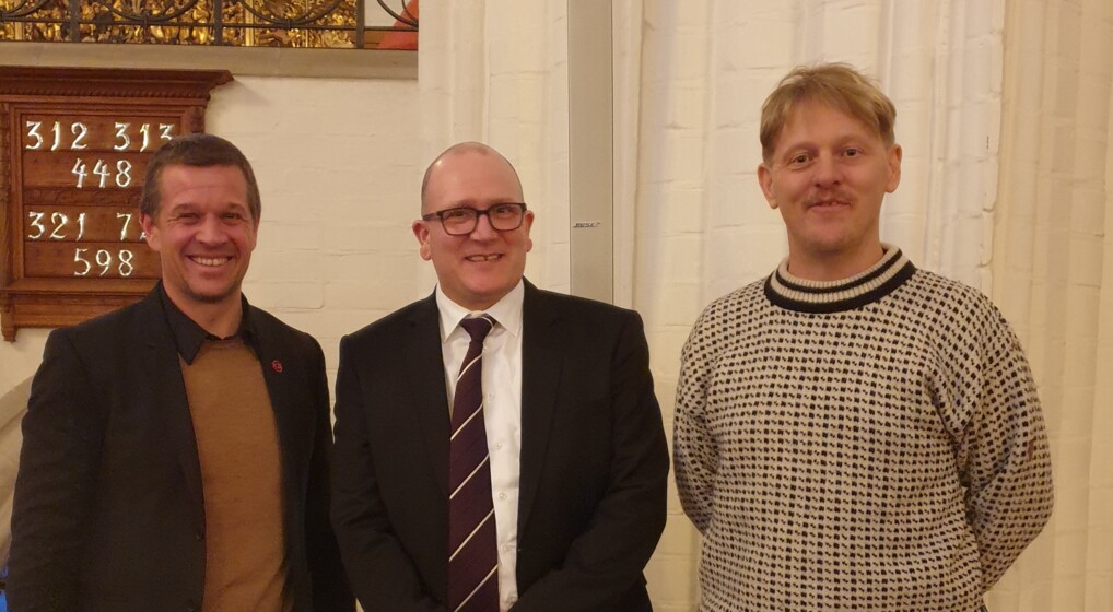 Konstitueret generalsekretær i Folkekirkens Nødhjælp Jonas Nøddekær, Biskop Mads Davidsen og skuespiller og fortaler for Folkekirkens Nødhjælp Thure Lindhardt