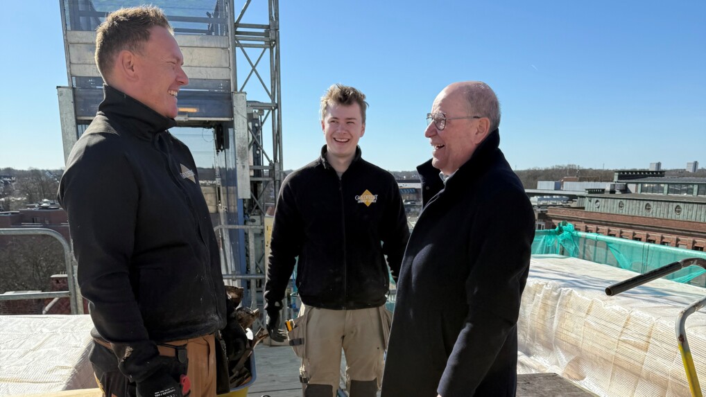 Håndværkere i dialog med Domkirkens kirkeværge